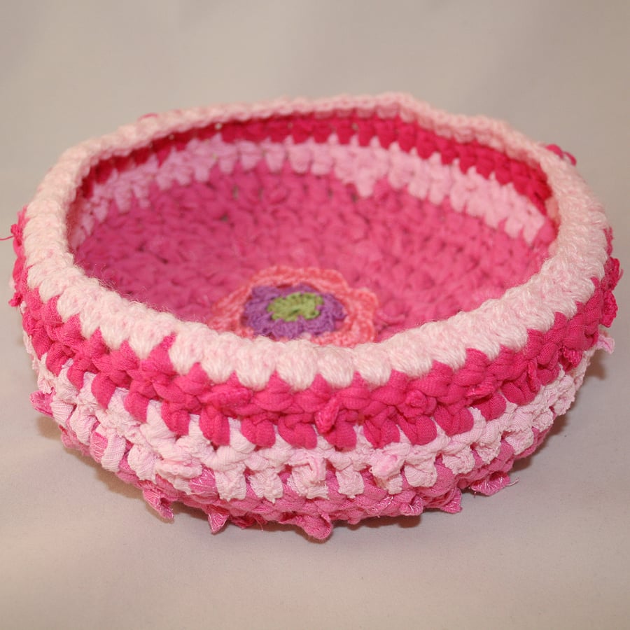 Crocheted T shirt Bowl