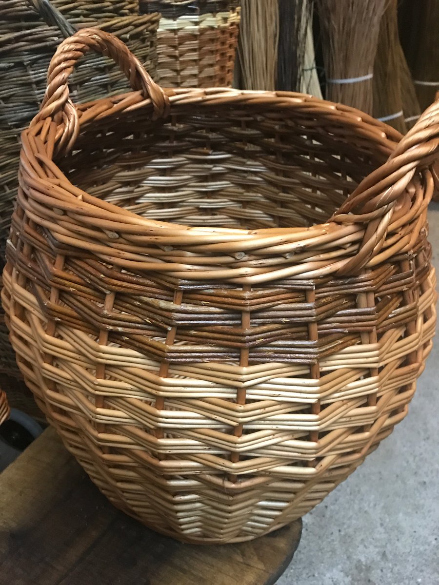 Barrel log basket