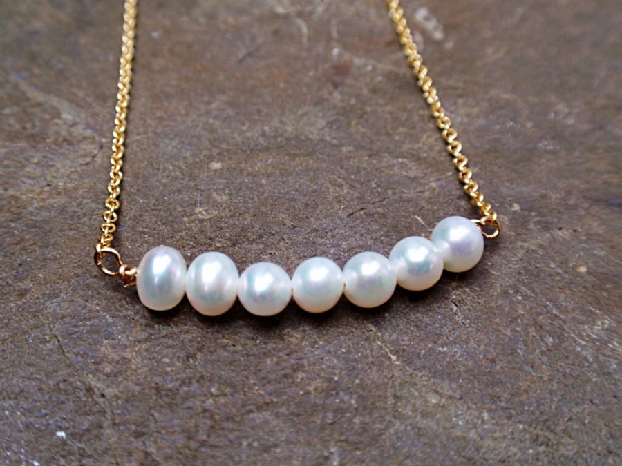 Gold freshwater pearl necklace