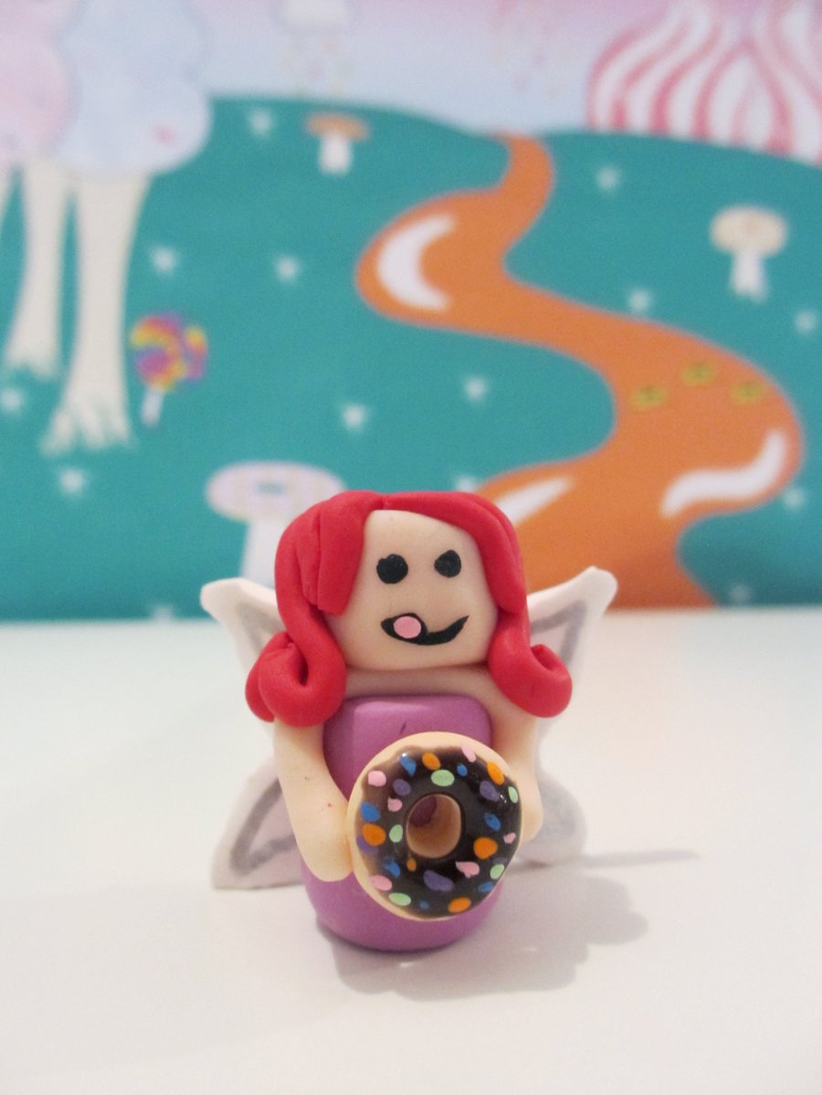 Daisy the Doughnut Fairy - Butterscotch Forest Fairies