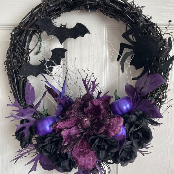 Elegant gothic-style Halloween wreath, handmade, approx. 40cm diameter