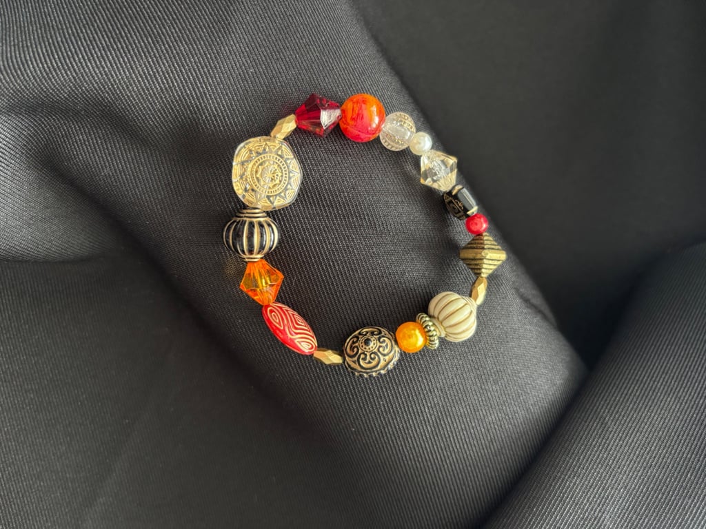 Beautiful ethnic style, handmade bracelet. 19cm