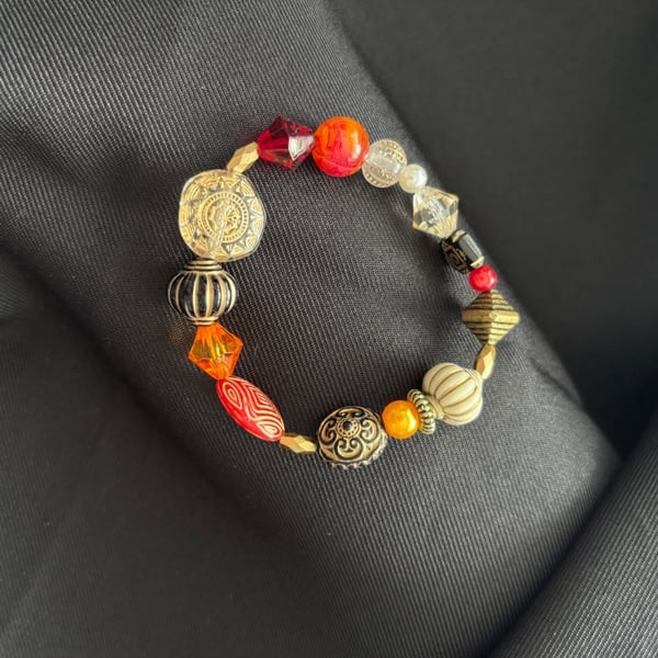 Beautiful ethnic style, handmade bracelet. 19cm