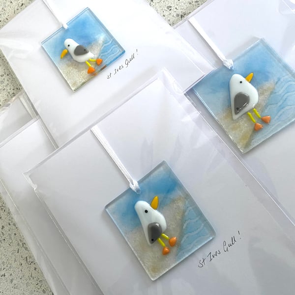 Fused glass keepsake card, a card and a gift in one 