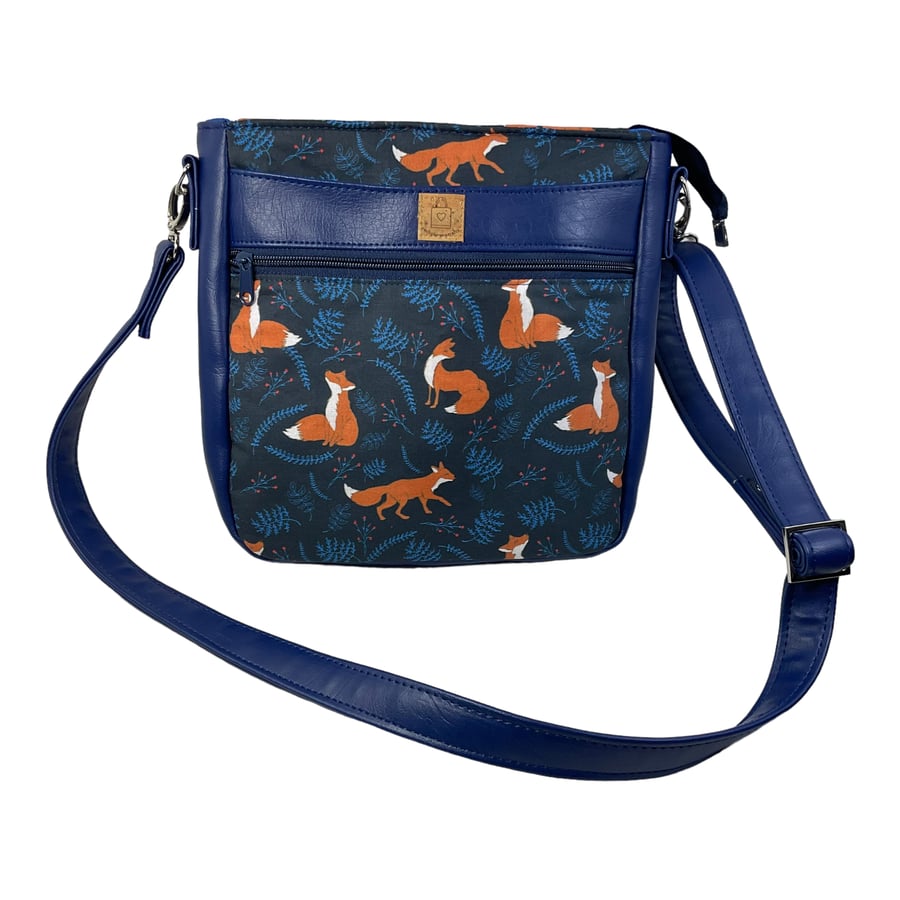 Handbag in faux leather and fox print, vegan ladies gift, 