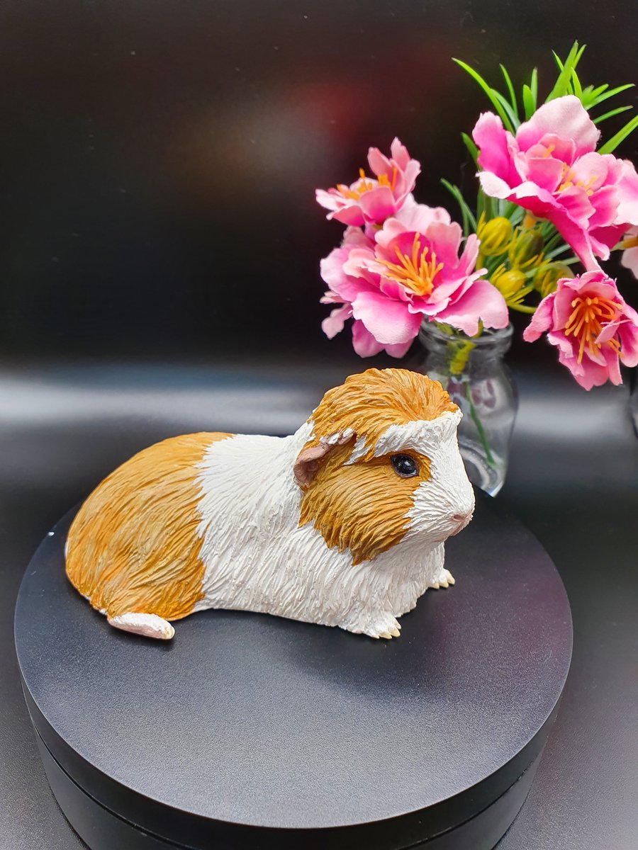 White & Light Brown Crested Guinea Pig Sculpture