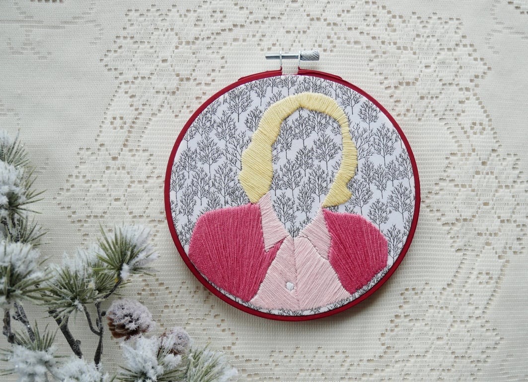 Do You Find Me Attractive - Janey-E Jones Twin Peaks Themed Embroidery Hoop