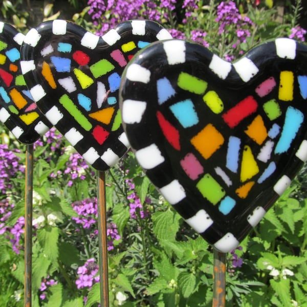 Metal and Fused Glass Heart Garden Ornaments (Set of 3)