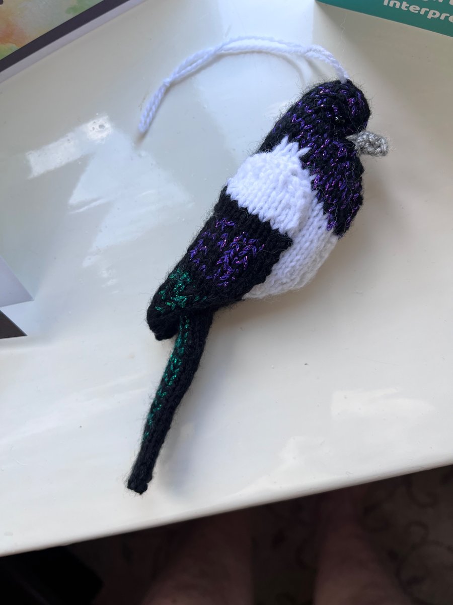 Magpie bird hand knit tree decoration 