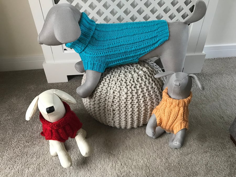 Dog Jumper - Medium Ideal for Spaniels or similar sized breeds 