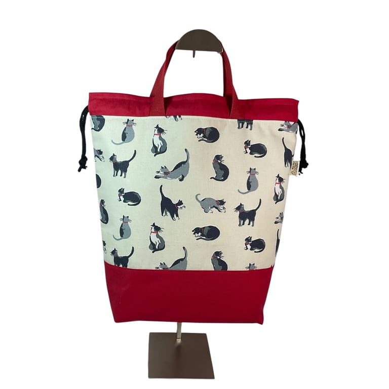 Extra Large drawstring knitting bag with cat print, multi pockets project bag