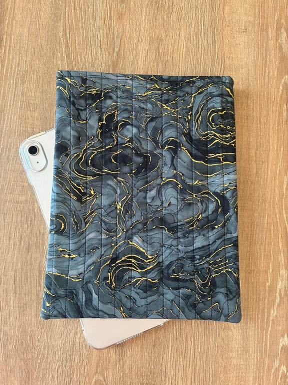 Black Grey And Gold Marble Effect Quilted Fabric I-Pad Sleeve