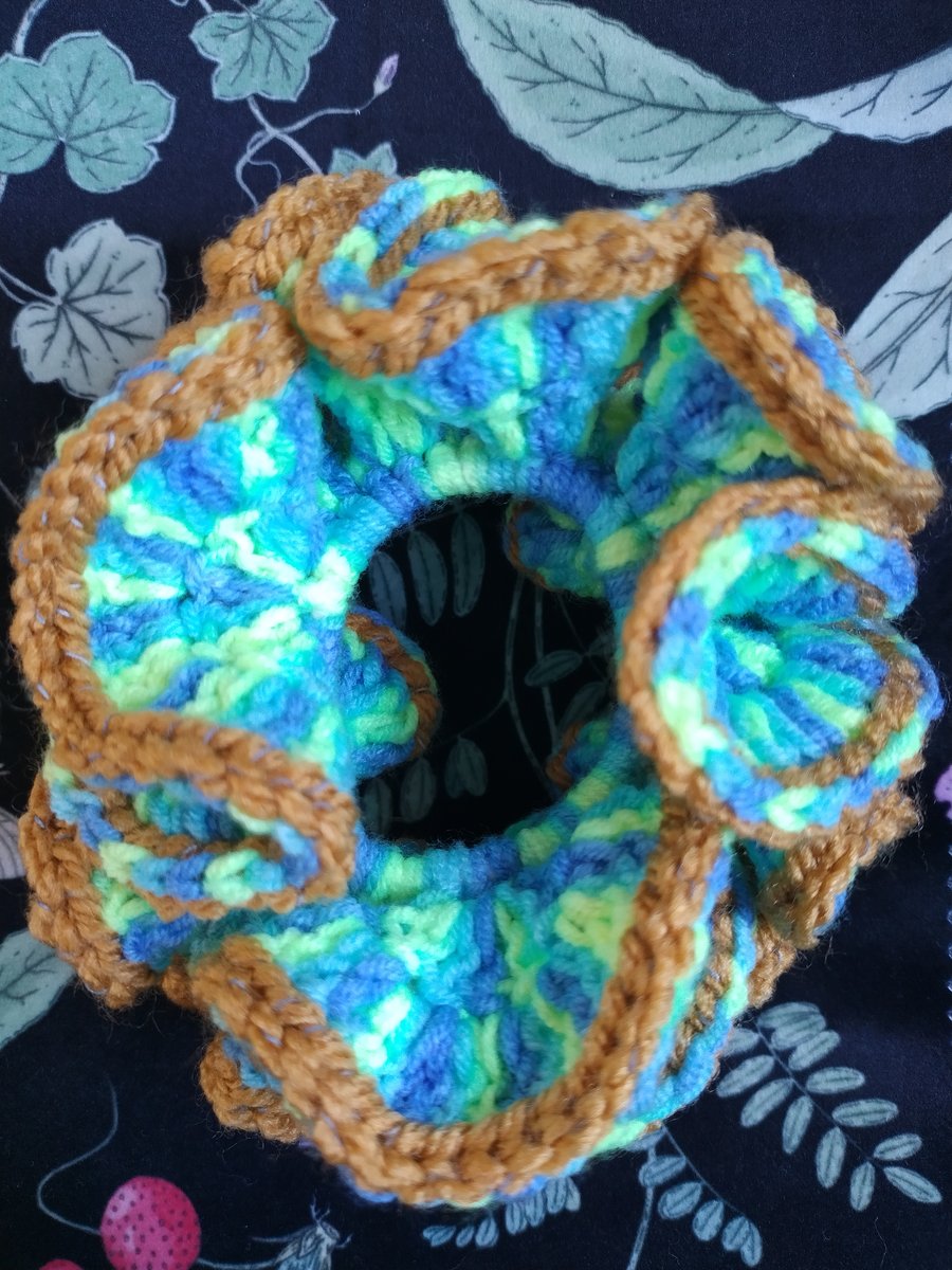 Crochet Scrunchie - Ocean green