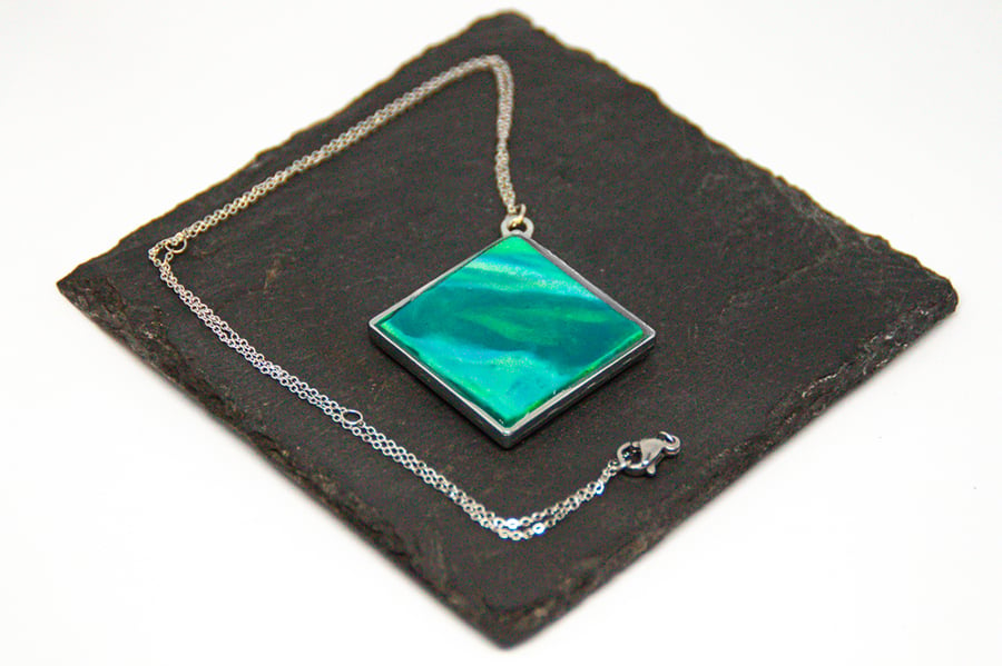 Double sided Green marble effect Diamond Pendant on silver chain 