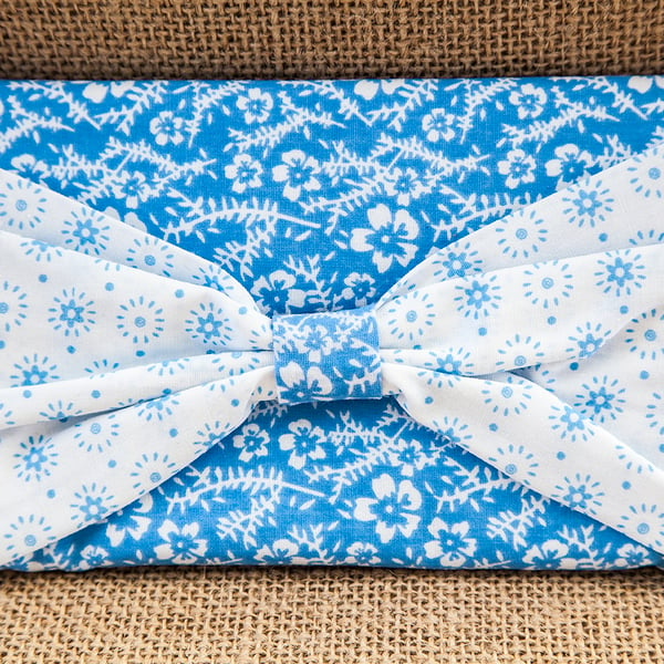 Padded Pouch with Bow in Blue for Mobile Make-Up Credit Card Tissues