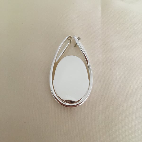 Teardrop Pendant Setting - S19