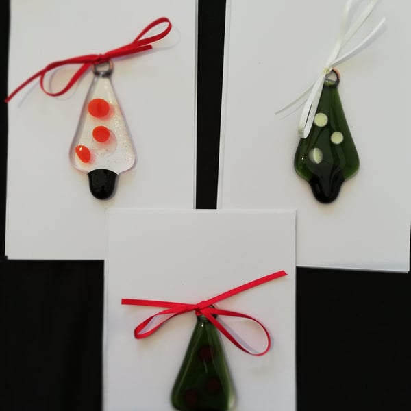 Mini Christmas Tree - Fused glass