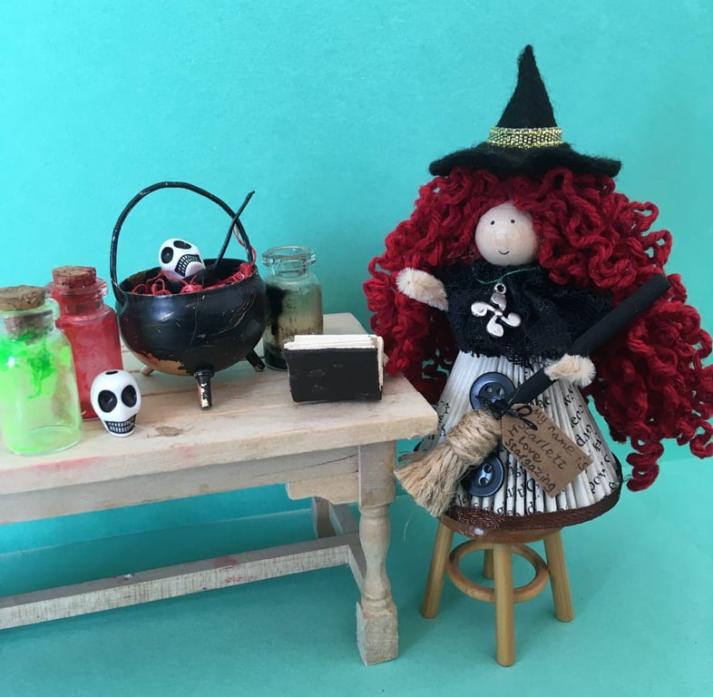 Red Witch Doll Decoration, Cute Halloween Decoration