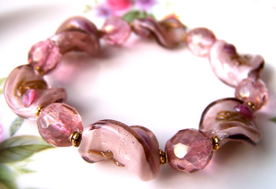 Dusky Pink Bracelet, Pink Glass Beads, Pretty Stretch Bracelet, Women, Girls