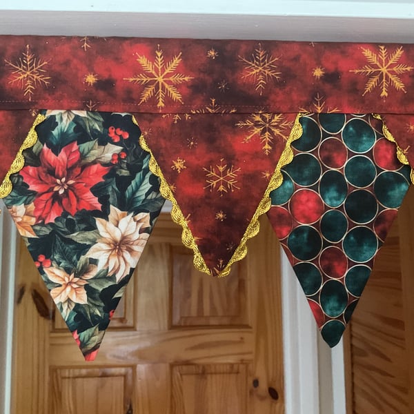 LUXURY CHRISTMAS BUNTING DOOR PELMET VALENCE CURTAIN BANNER 76 cms x 20cm no 1 