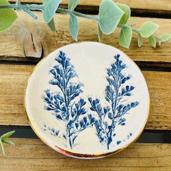 Little Botanical Dish