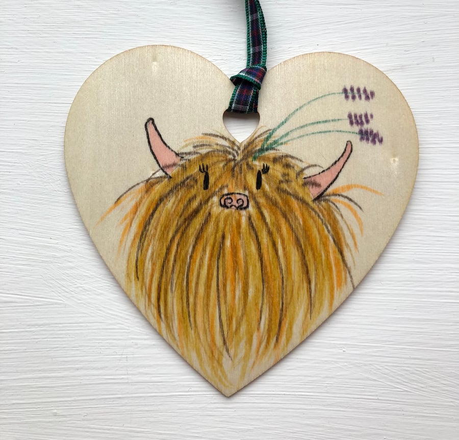 Highland Cow with Heather in her Horns, Hanging Decoration, Bag Tag, Gift Tag