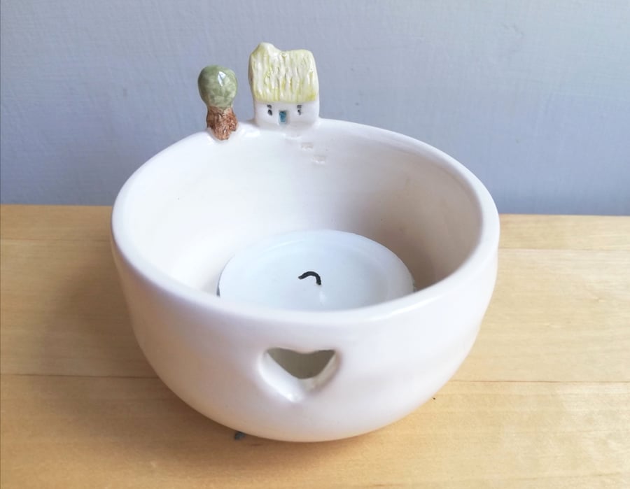 Cat on Roof Porcelain Tealight House Cat on Roof Porcelain Tealight House