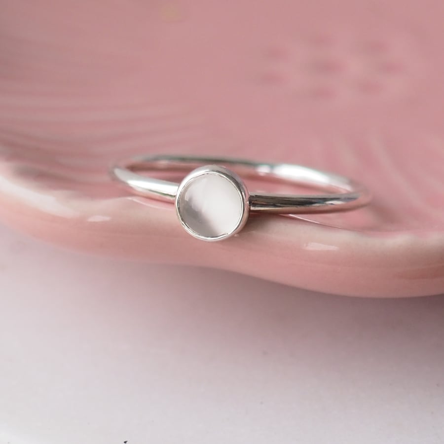 Moonstone Ring in Sterling Silver