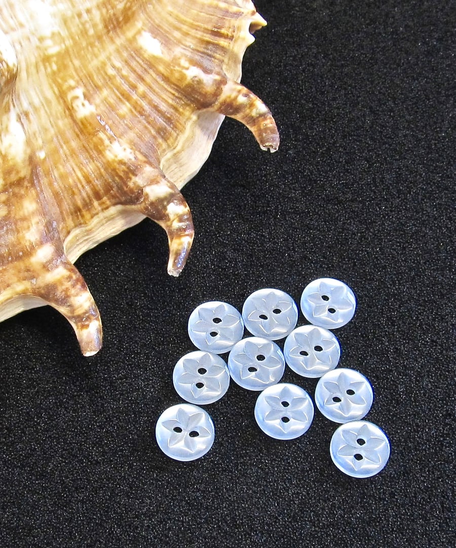 Vintage Buttons: Light Blue, ‘Star’ Patterned 10x 10mm