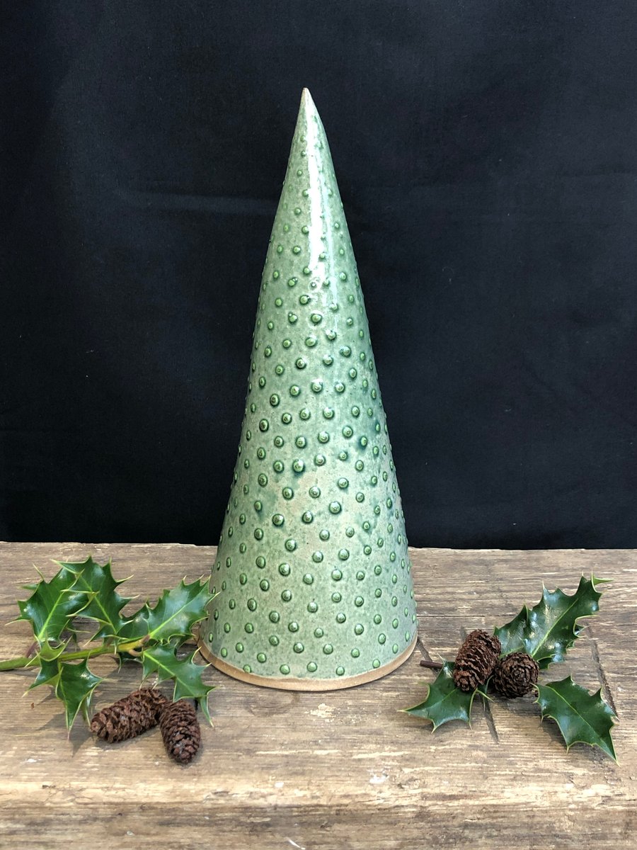Vintage green dotty tree