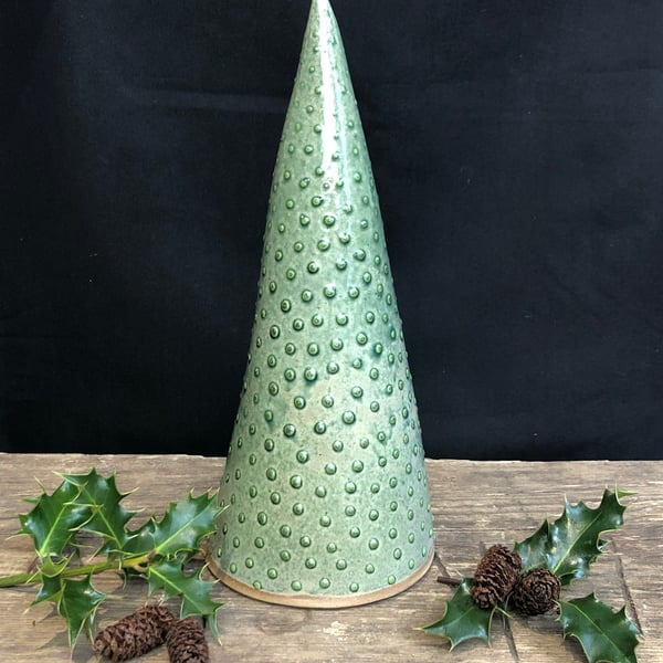 Vintage green dotty tree