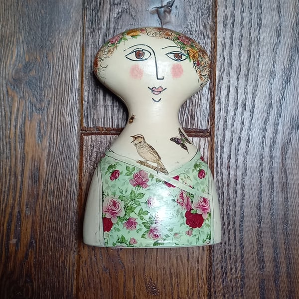 Figurative ceramic vase 