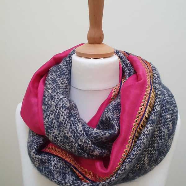 Sari silk and tweed infinity scarf. Double sided. Pink Navy Soft White with gold