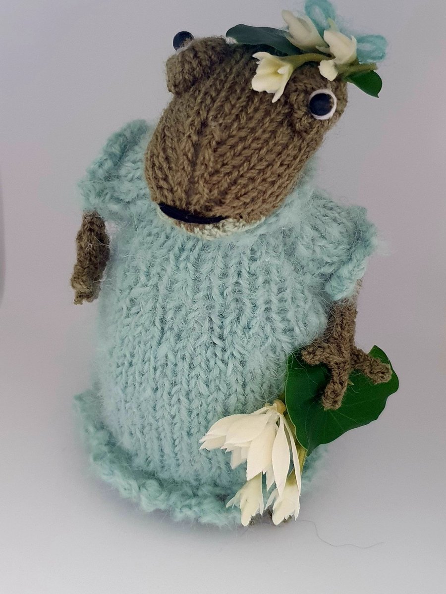 Hand Knitted Toad - Isabella