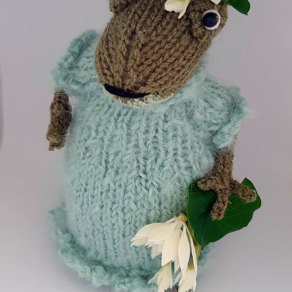 Hand Knitted Toad - Isabella