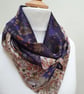 Vintage sari silk double sided triangular scarf. Navy Gold Bronze Cream. - Image 3