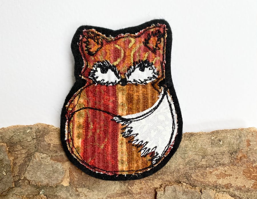 Up-cycled embroidered fox brooch pin or badge. 