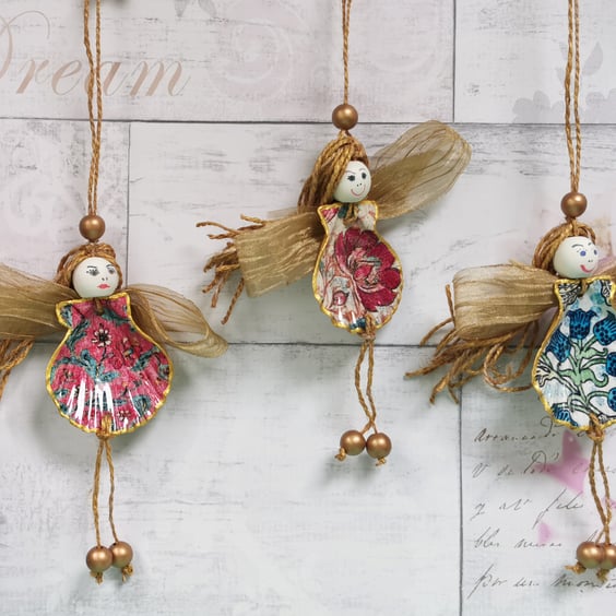 Christmas Fairy Hanging Shell Decoration 