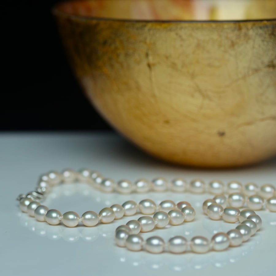 Very Pale Gold Freshwater Pearl Necklace