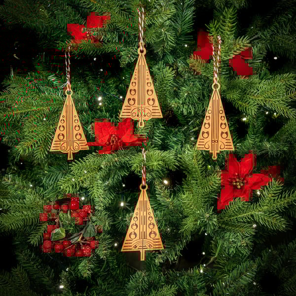 Art Nouveau Christmas Tree Ornaments. Set of 4 handcrafted bamboo decorations.