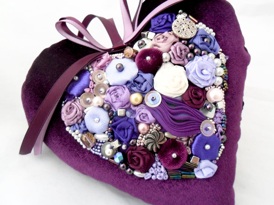 Purple lavender-scented heart