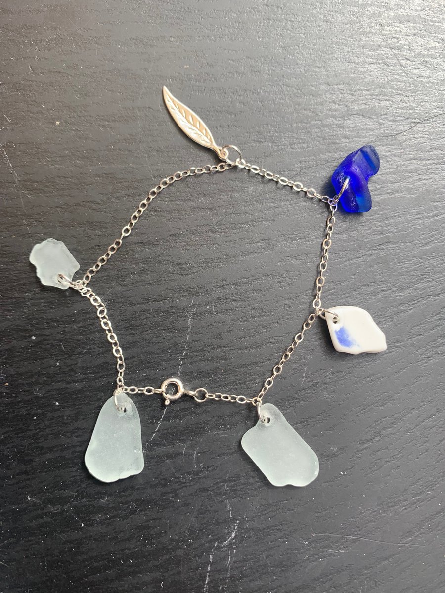 Sterling silver and seaglass bracelet 
