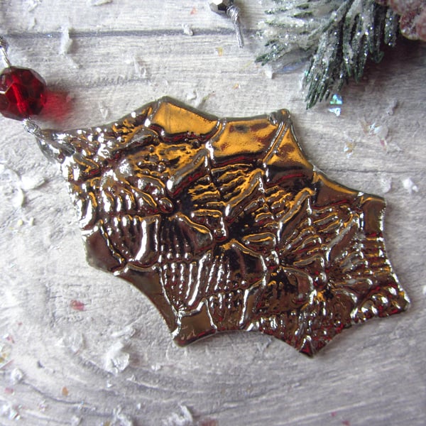 Christmas Decoration - platinum holly