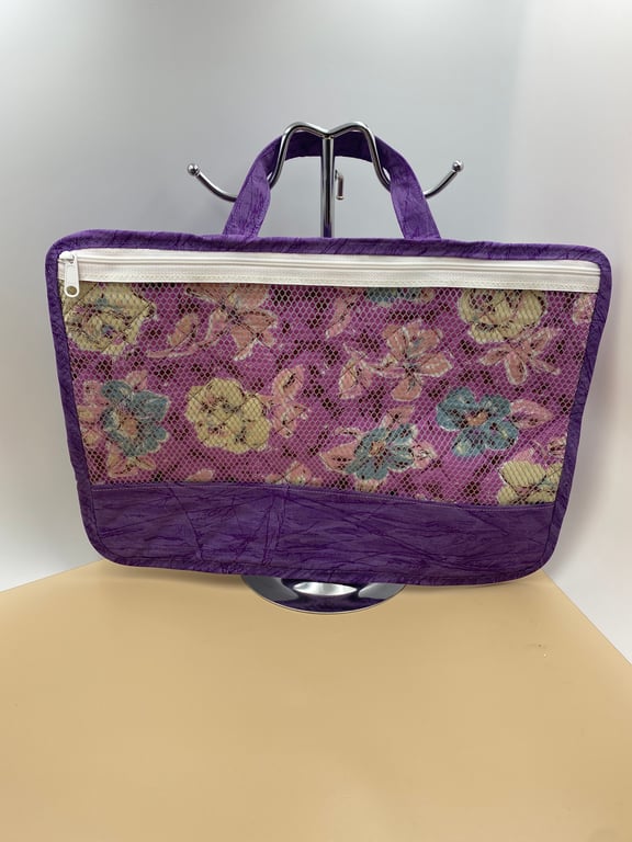 Gift for a Crafter. Work in Progress, Piecekeeper for Quilting Blocks, Handcraft