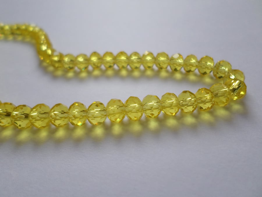 50 x Faceted Glass Beads - Rondelle - 6mm - Yellow 