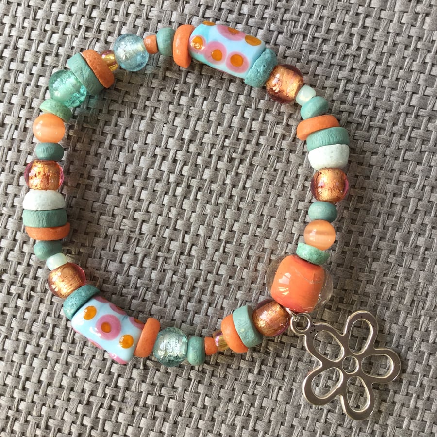 “Apricot Blues” glass bead bracelet