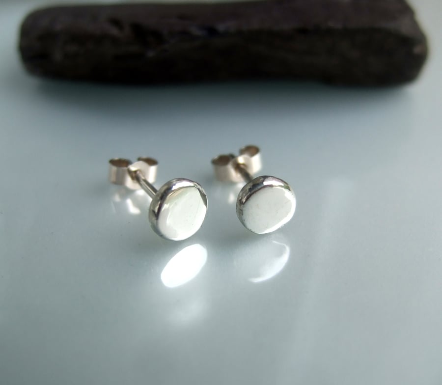 Recycled silver pebble stud earrings
