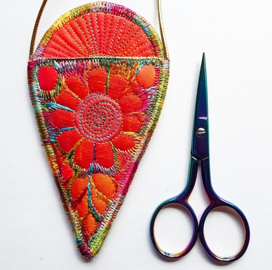 Scissor Holder Necklace 