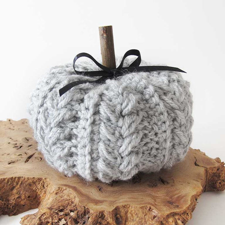 CROCHET PUMPKIN DECORATION AUTUMN HALLOWEEN large size