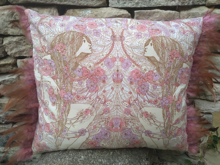 Cobweb - Vintage Cushion